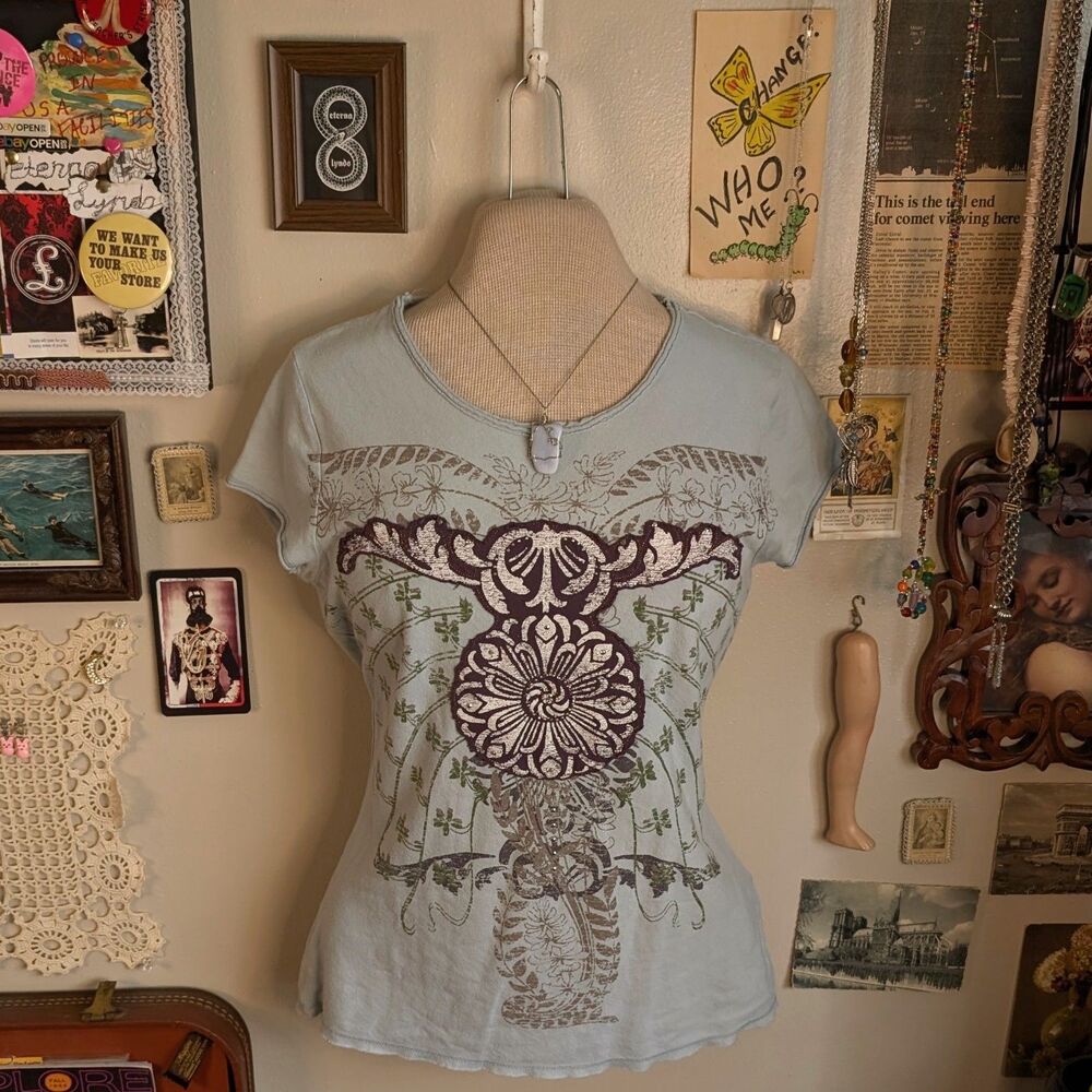 Y2K Grunge Graphic T-Shirt Women's Medium Light Blue